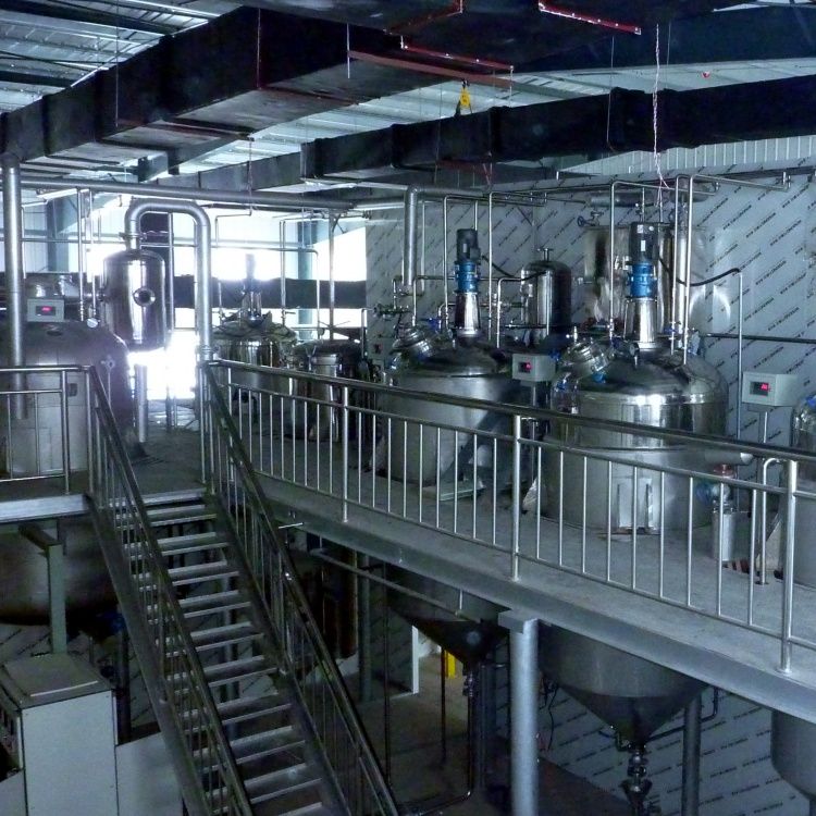 辣椒紅色素提取設備工作原理，低溫萃取設備如何選擇？